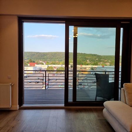Apartament In Complex Rezidential Ramnicu Valcea Exterior photo